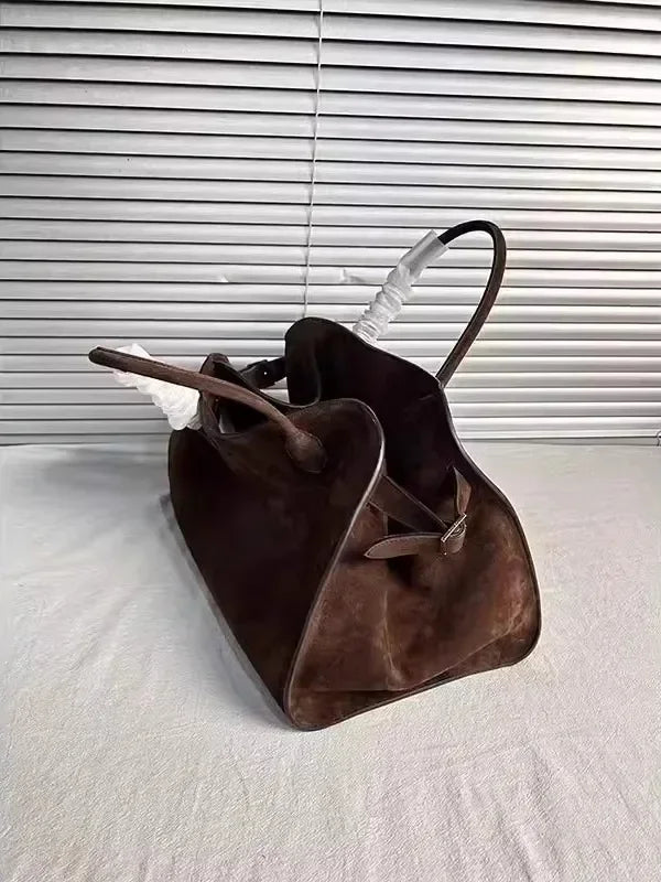 Ladies Large Capacity Commuter Tote Bag Trendy Design Vintage Handbag Fashionable Shoulder Bag for Women Practical Accessory