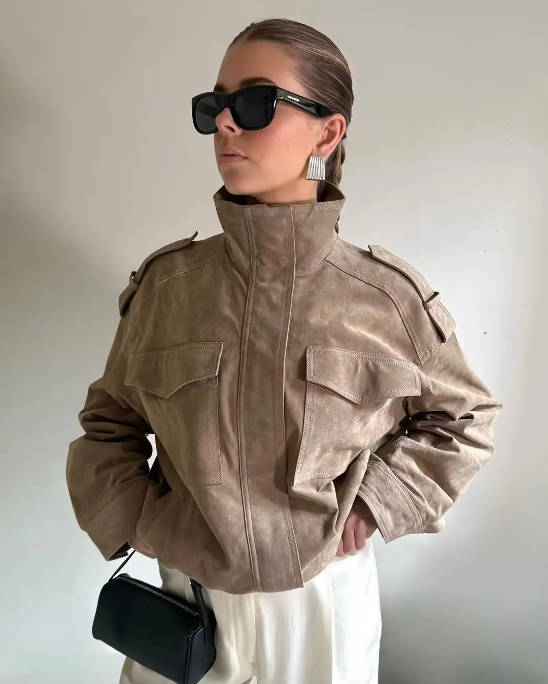Winter Khaki Suede Leather Women's Jacket Fashion Stand Collar Zippers Pockets Women Coat 2025 Autumn New Female Vintage Outwear