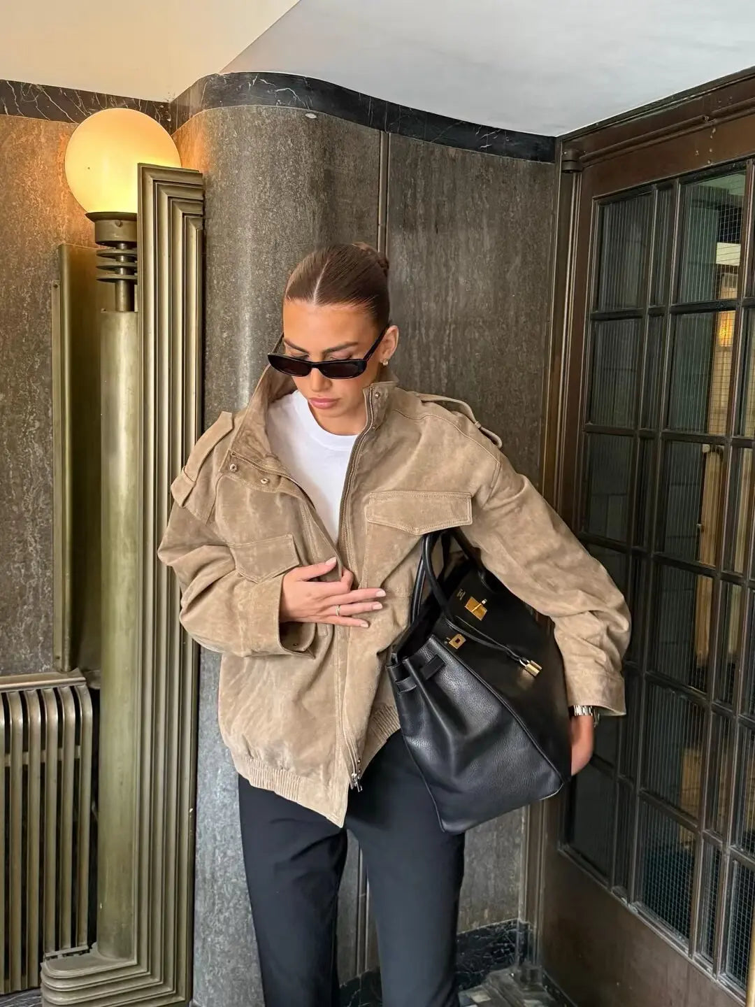 Winter Khaki Suede Leather Women's Jacket Fashion Stand Collar Zippers Pockets Women Coat 2025 Autumn New Female Vintage Outwear