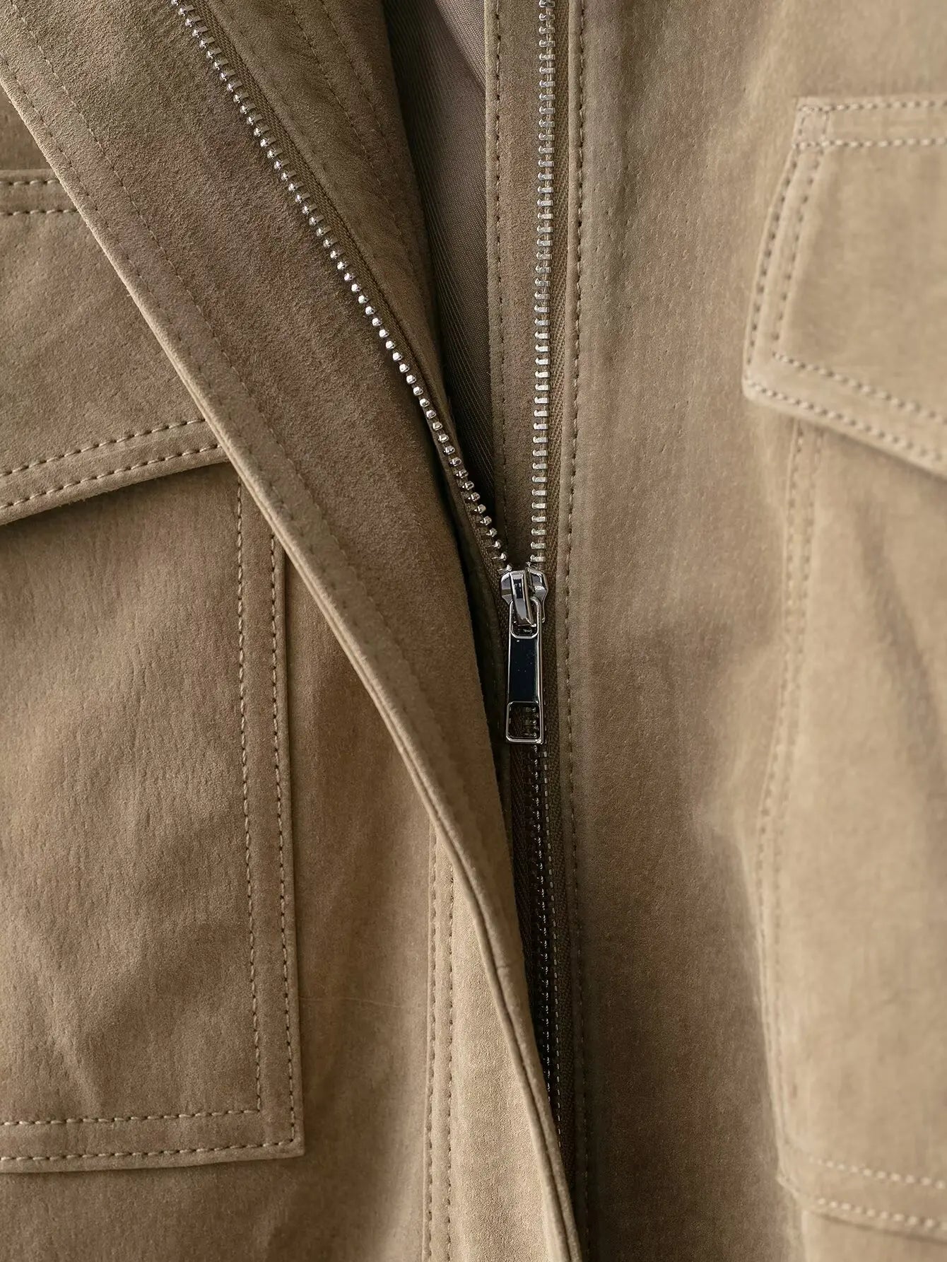 Winter Khaki Suede Leather Women's Jacket Fashion Stand Collar Zippers Pockets Women Coat 2025 Autumn New Female Vintage Outwear