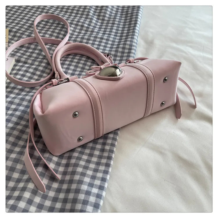 Nouveau en 2025 sacs à main de créateur Style français mode femme sacs mignon sac à main en cuir PU coeur rouge sacs fourre-tout décontractés paquets de dame