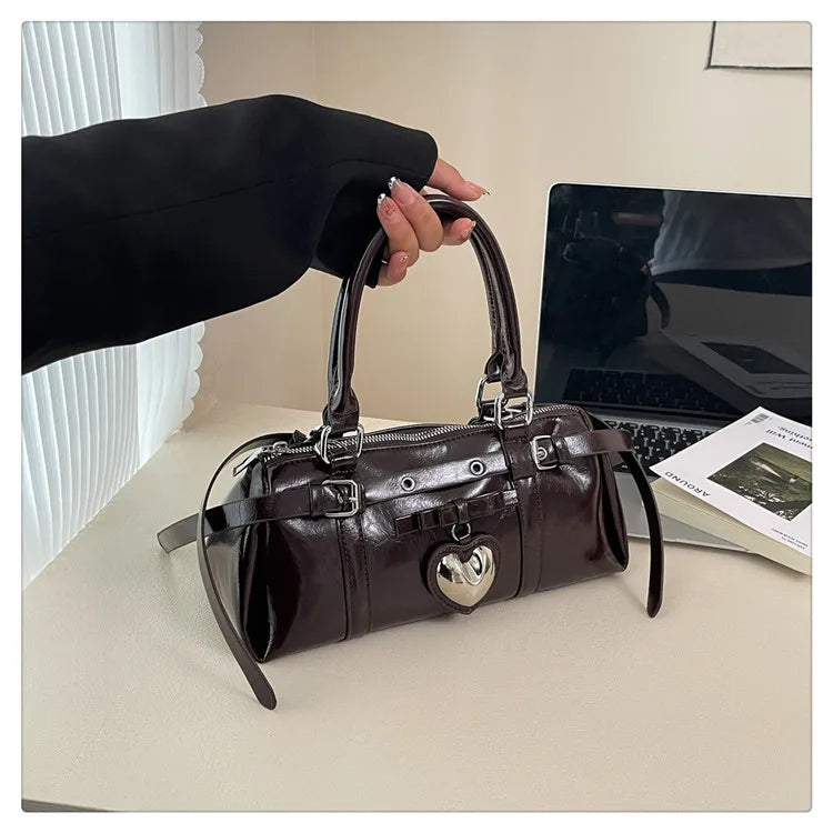 Nouveau en 2025 sacs à main de créateur Style français mode femme sacs mignon sac à main en cuir PU coeur rouge sacs fourre-tout décontractés paquets de dame