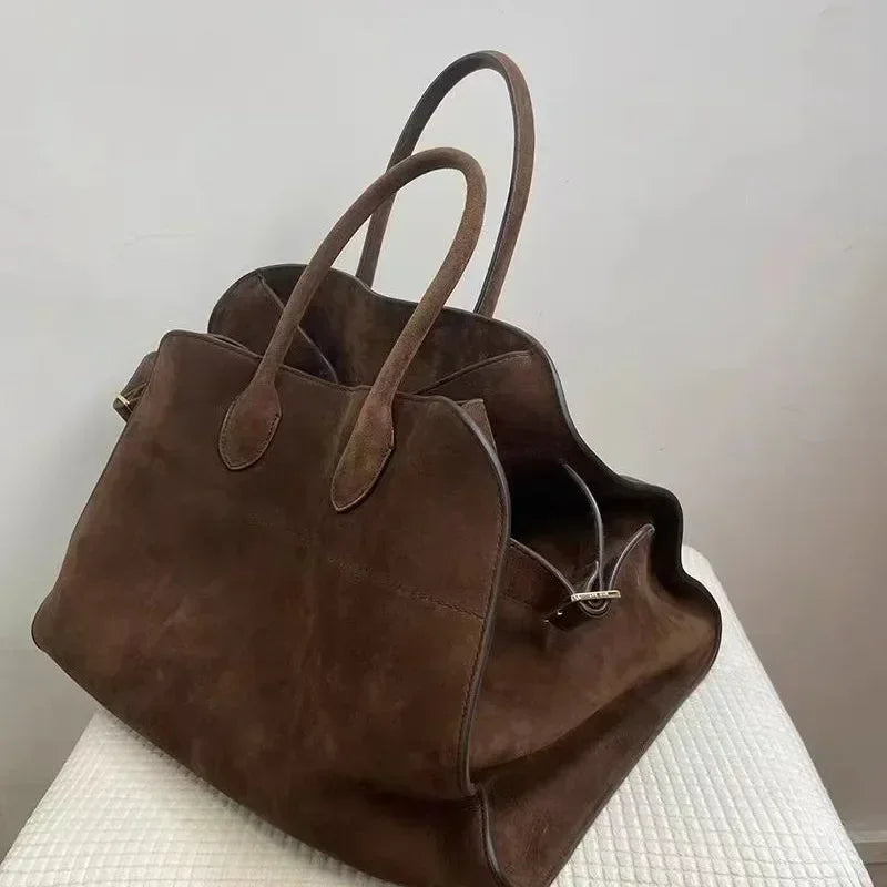 Ladies Large Capacity Commuter Tote Bag Trendy Design Vintage Handbag Fashionable Shoulder Bag for Women Practical Accessory