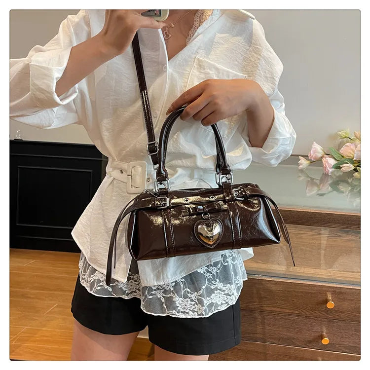 Nouveau en 2025 sacs à main de créateur Style français mode femme sacs mignon sac à main en cuir PU coeur rouge sacs fourre-tout décontractés paquets de dame