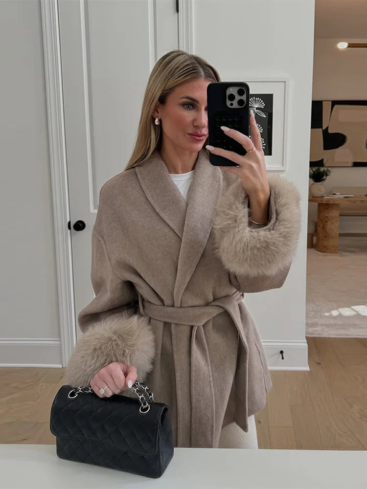 2025 Chic revers manteau en peluche avec ceinture femmes Vintage solide fausse fourrure manches Tweed ouvert manteaux femme automne décontracté rue vêtements d'extérieur